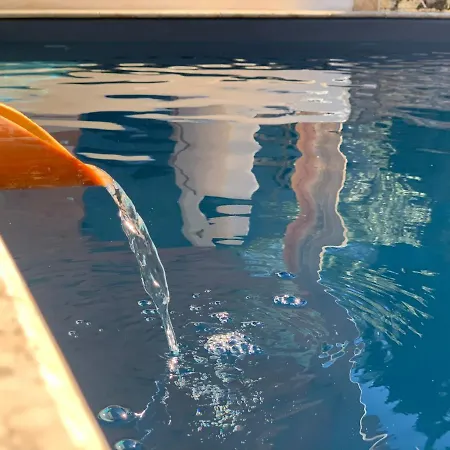Casa de Férias Avec Piscine Privée Au Coeur D'une Forêt De Chênes Proche De Vallon Pont D'arc Saint Alban Auriolles