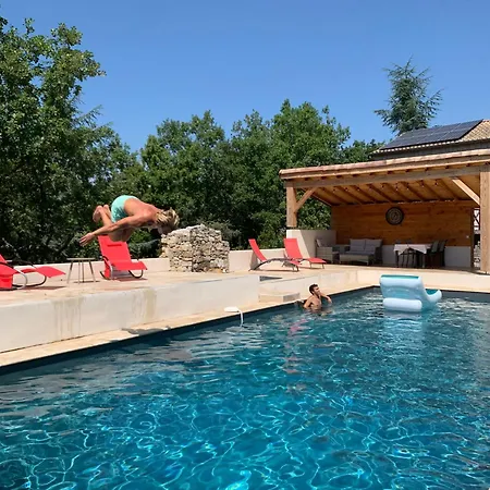 Gite Avec Piscine Privee Au Coeur D'une Foret De Chenes Proche De Vallon Pont D'arc Holiday home *